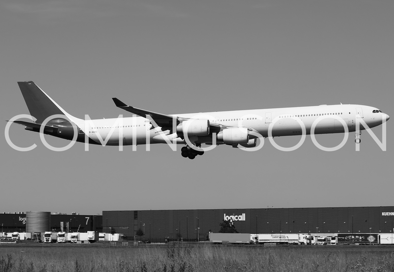 Emirates Airbus A380 Takeoff Frankfurt Airport<br />
A6-EOQ